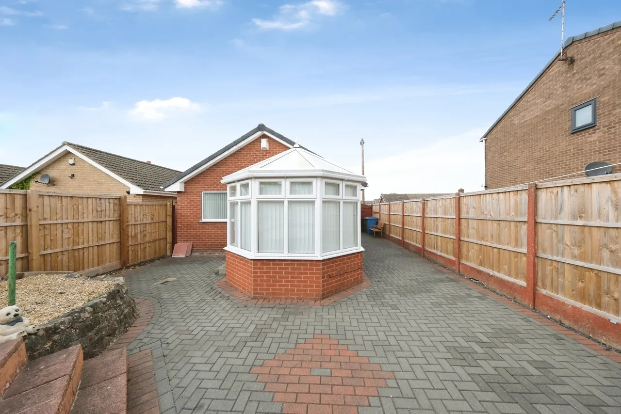 Windsor Drive, Nottinghamshire, NG20, photo 14