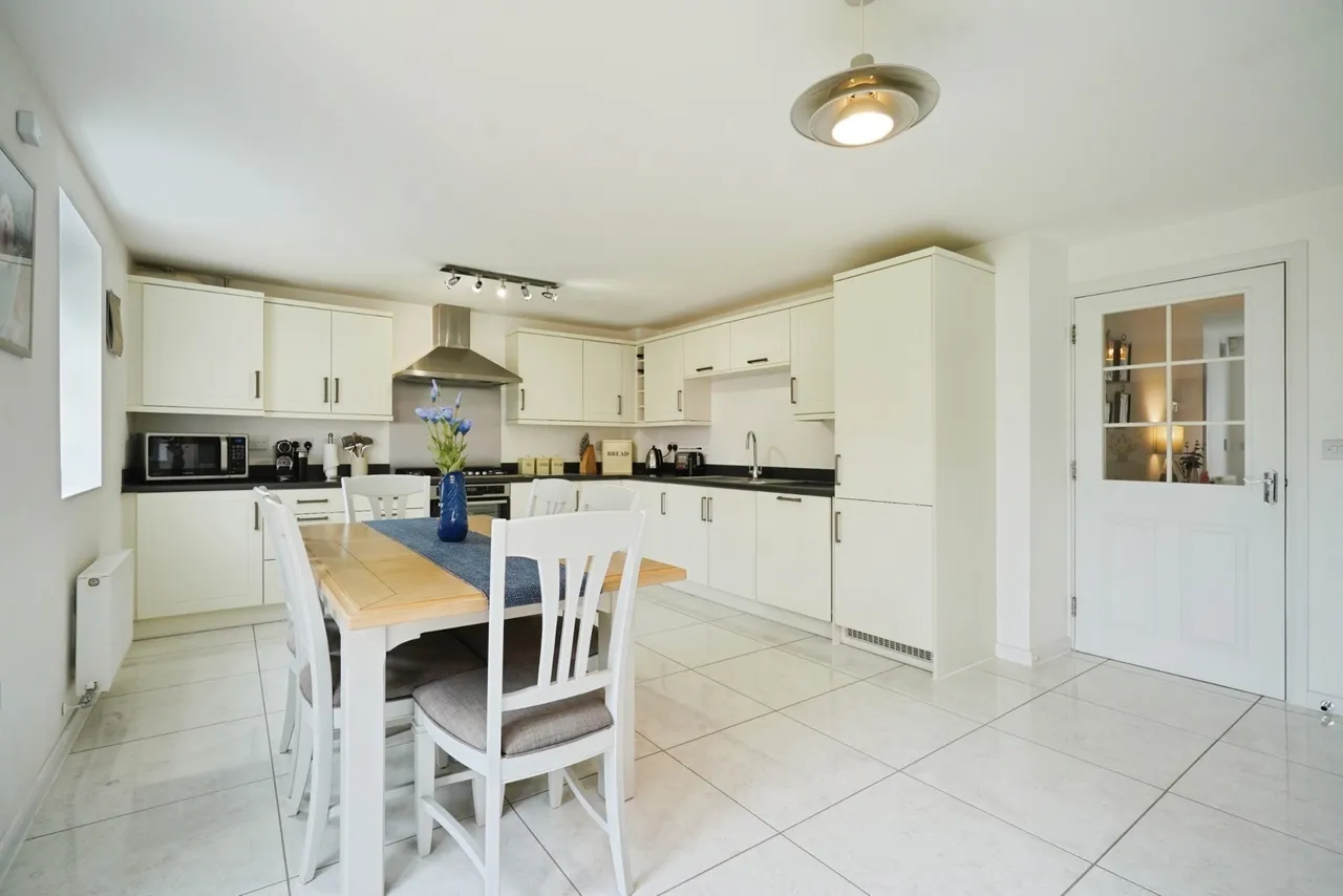 Pickerings Avenue, Measham, DE12, photo 23