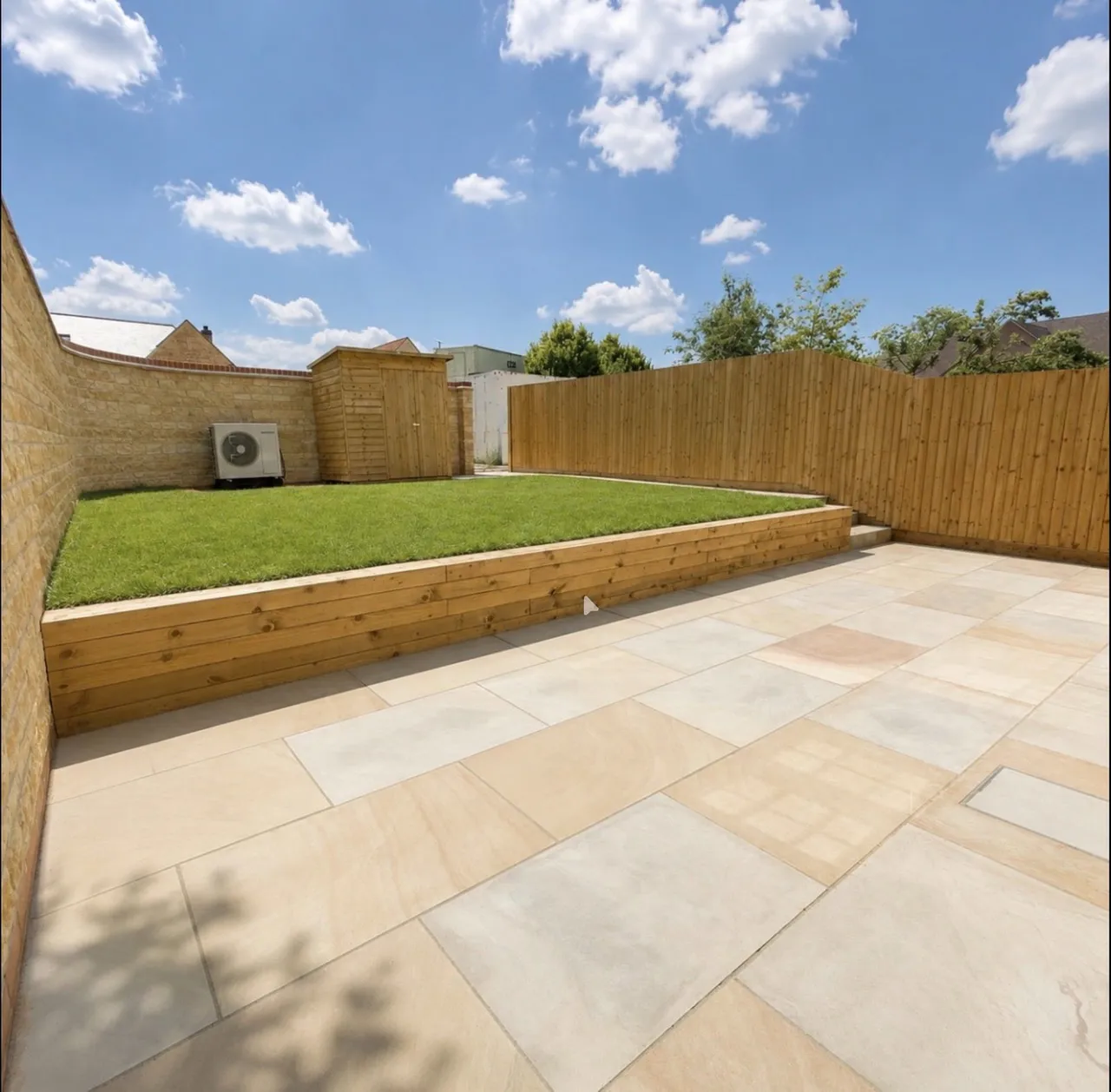 Hedgerow Gardens., Thornborough, MK18, photo 6