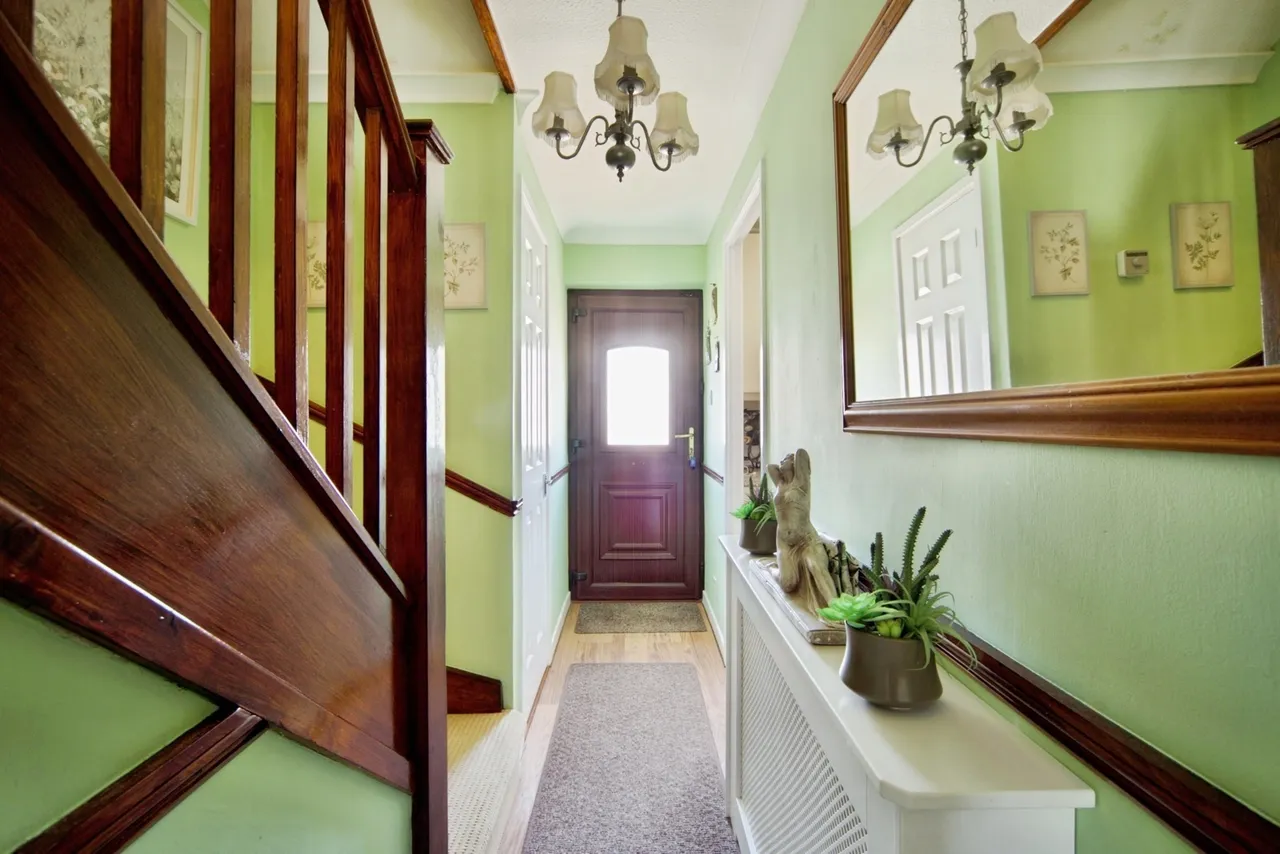 Halbutt Street, Dagenham, Essex, RM9, photo 11