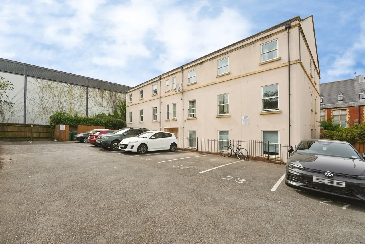 Dunalley Street, Cheltenham, GL50, photo 7