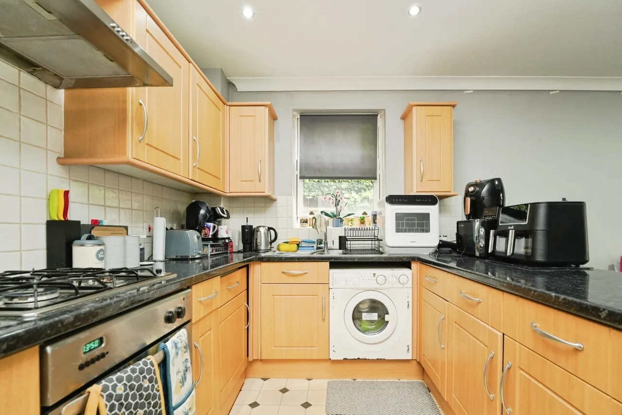 Dunalley Street, Cheltenham, GL50, photo 2