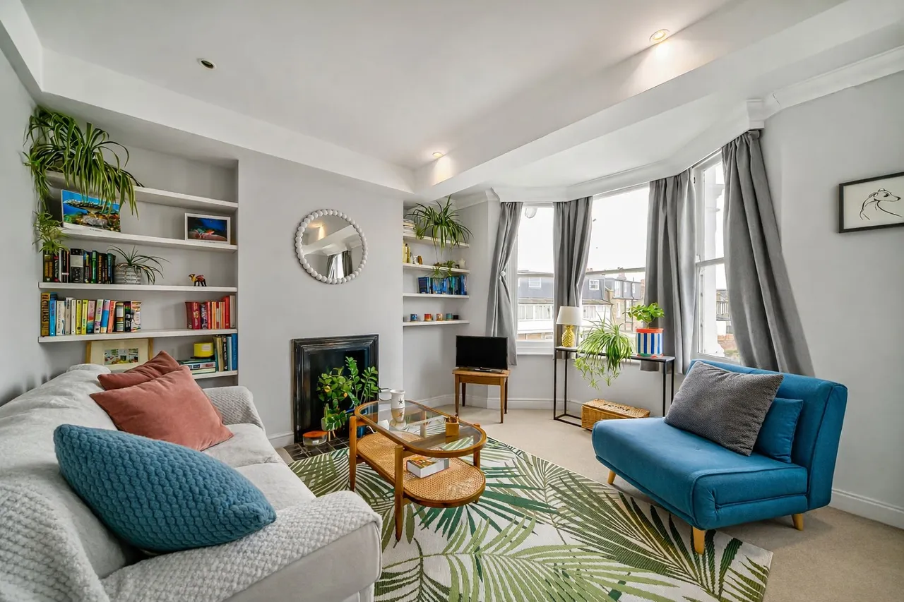 Duntshill Road, Earlsfield, London, SW18, photo 2