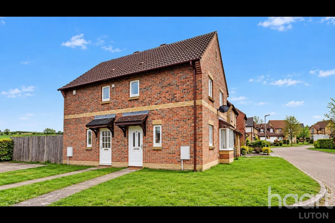 2 bed house for sale, The Belfry, Luton, LU2