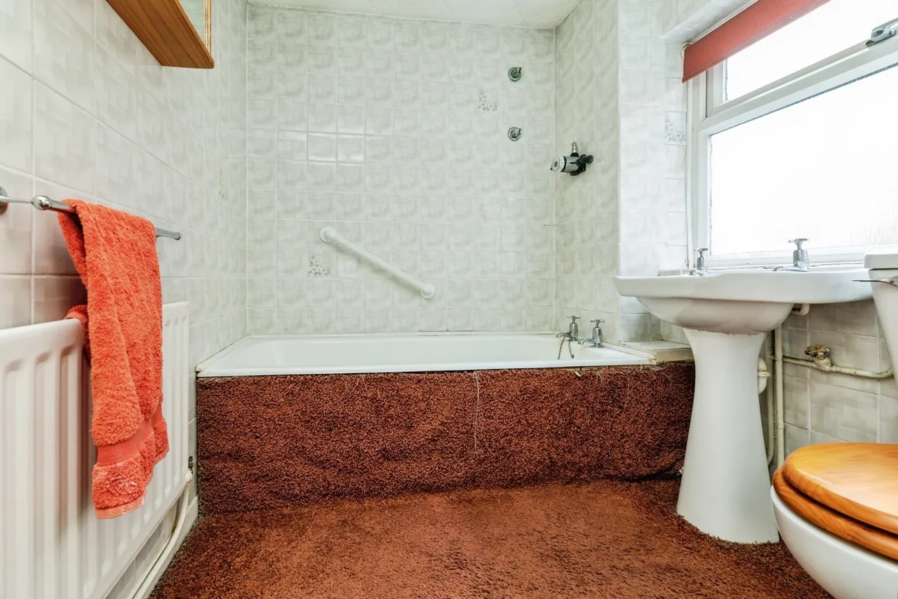 Broad Inge Crescent, Chapeltown, Sheffield, S35, photo 5