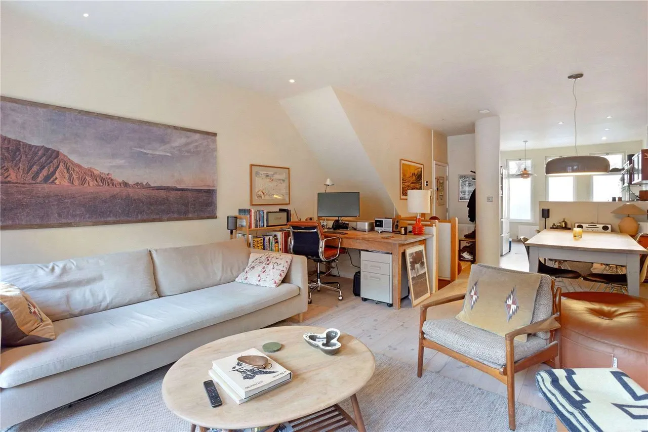 Victoria Park Road, London, E9 7JN, photo 4