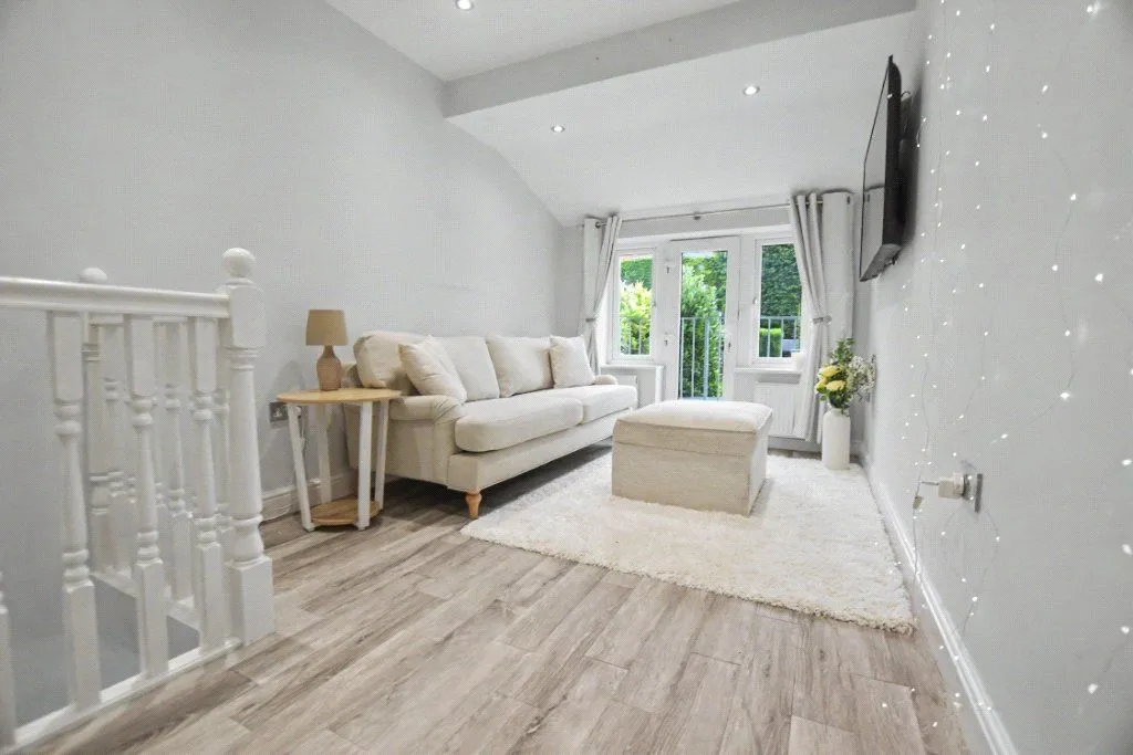 St. James Mews, Leeds, LS12, photo 11