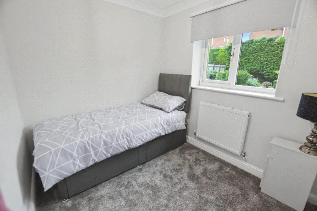 St. James Mews, Leeds, LS12, photo 10
