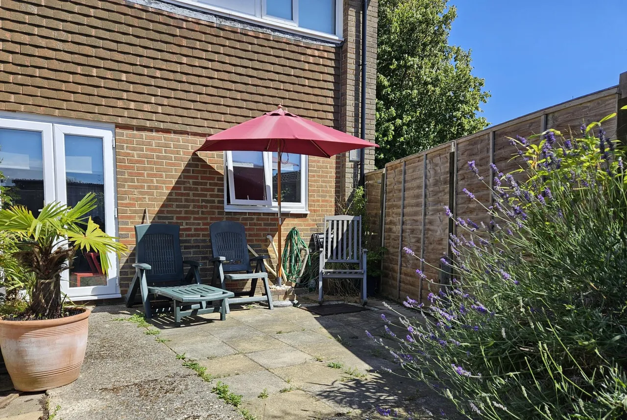 3 bed house for sale, North Court Close, Rustington, BN16