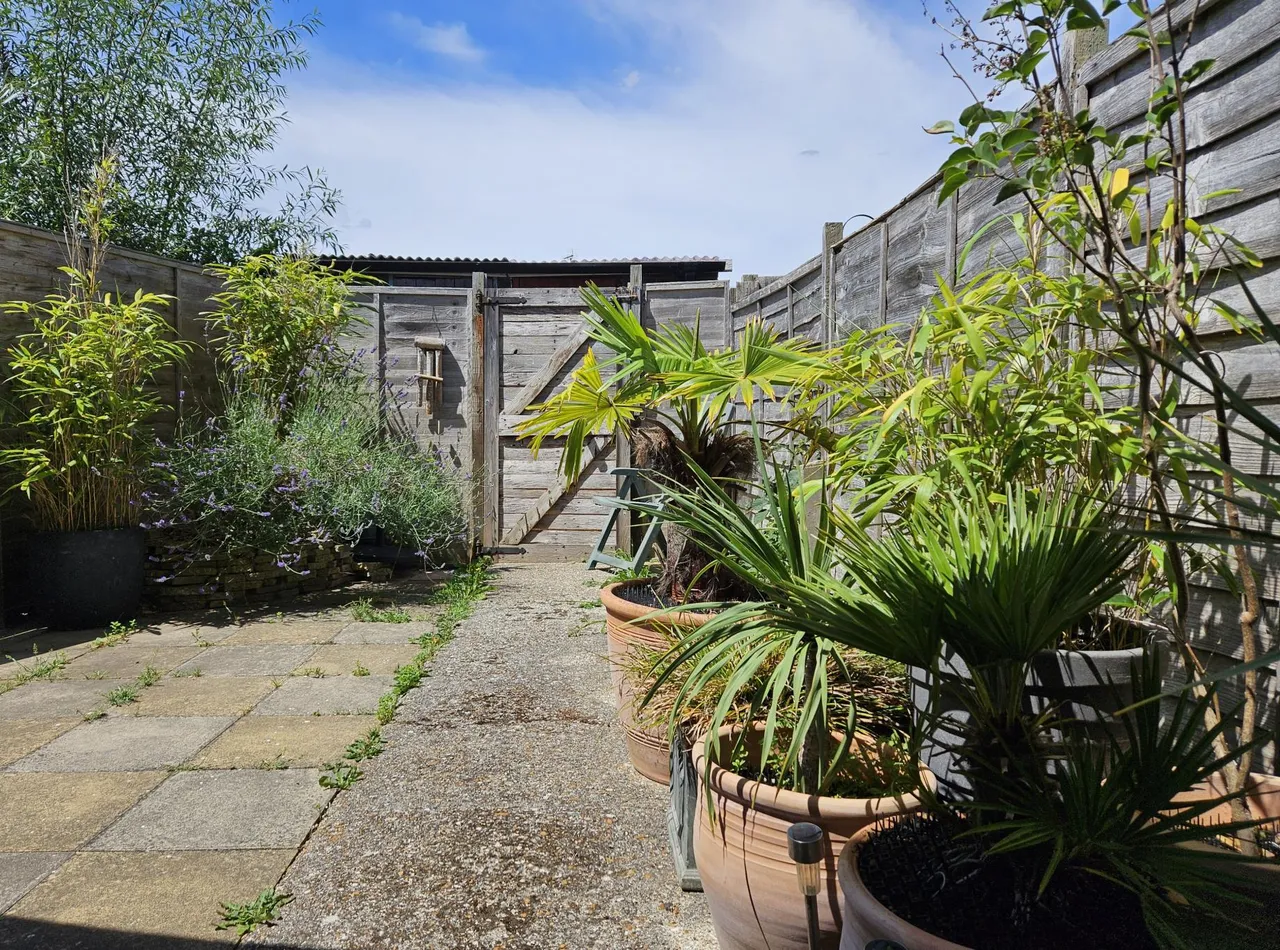 North Court Close, Rustington, BN16, photo 17
