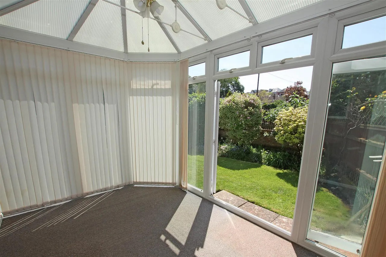 Minterne Road, Bournemouth, photo 8