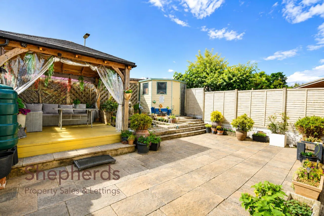 Fleming Close, West Cheshunt, EN7, photo 26
