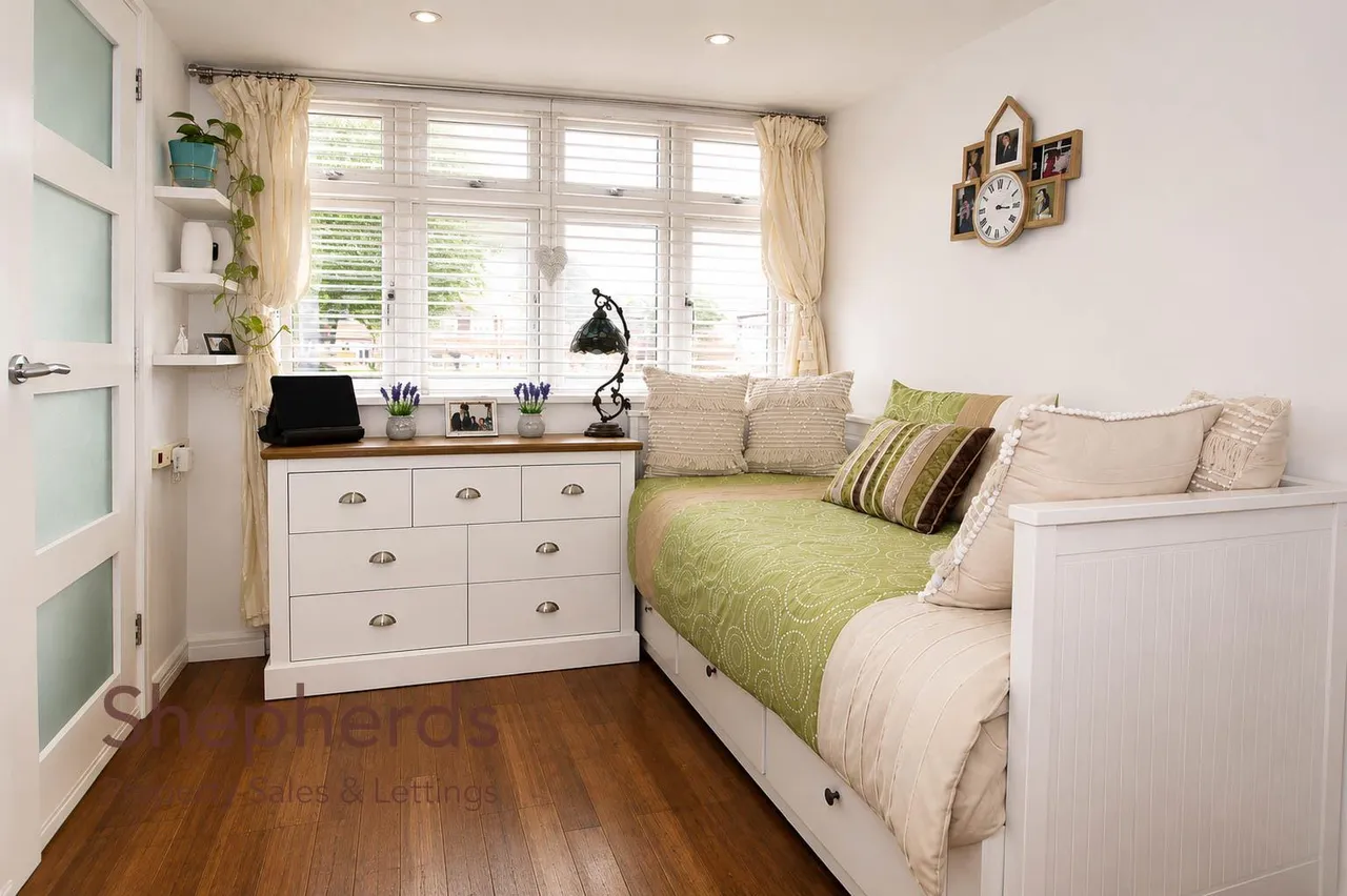 Fleming Close, West Cheshunt, EN7, photo 12