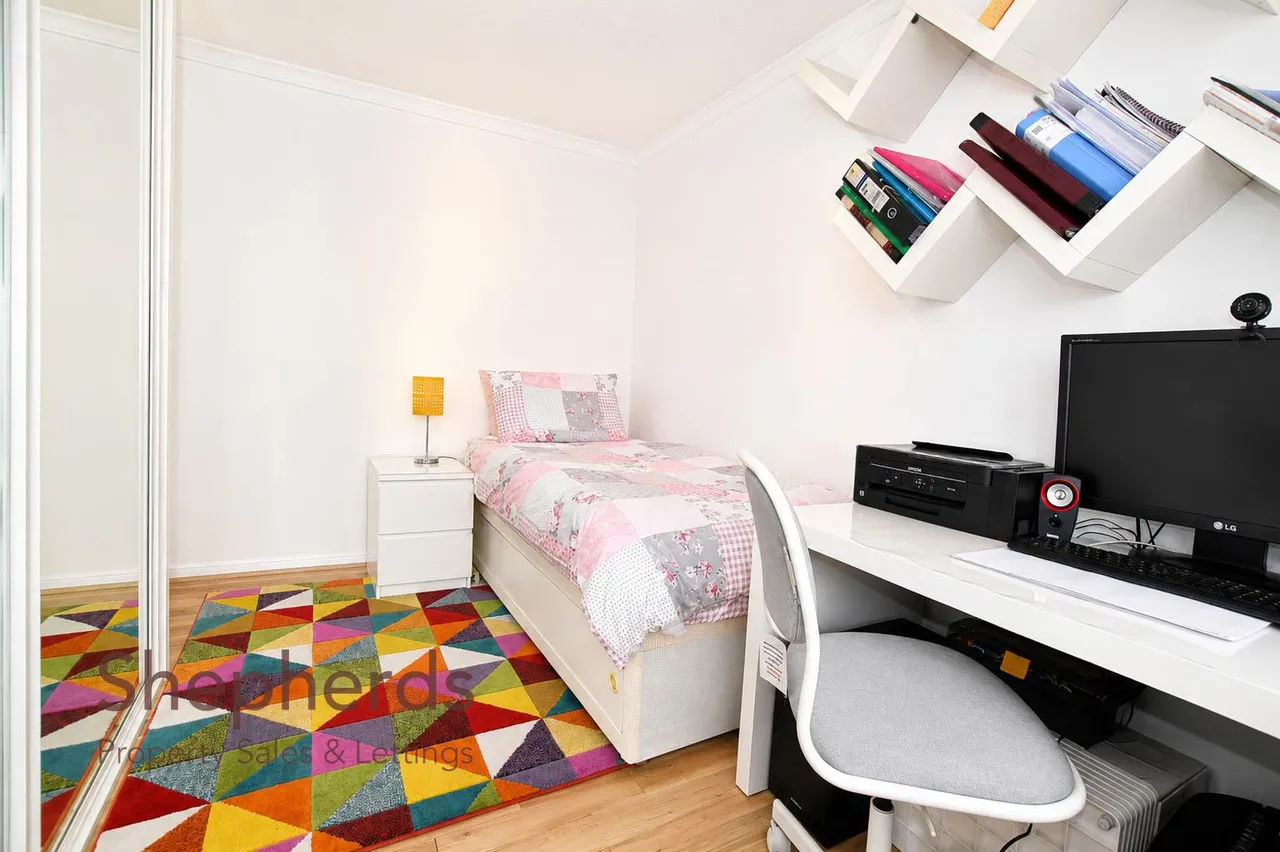 Fleming Close, West Cheshunt, EN7, photo 15