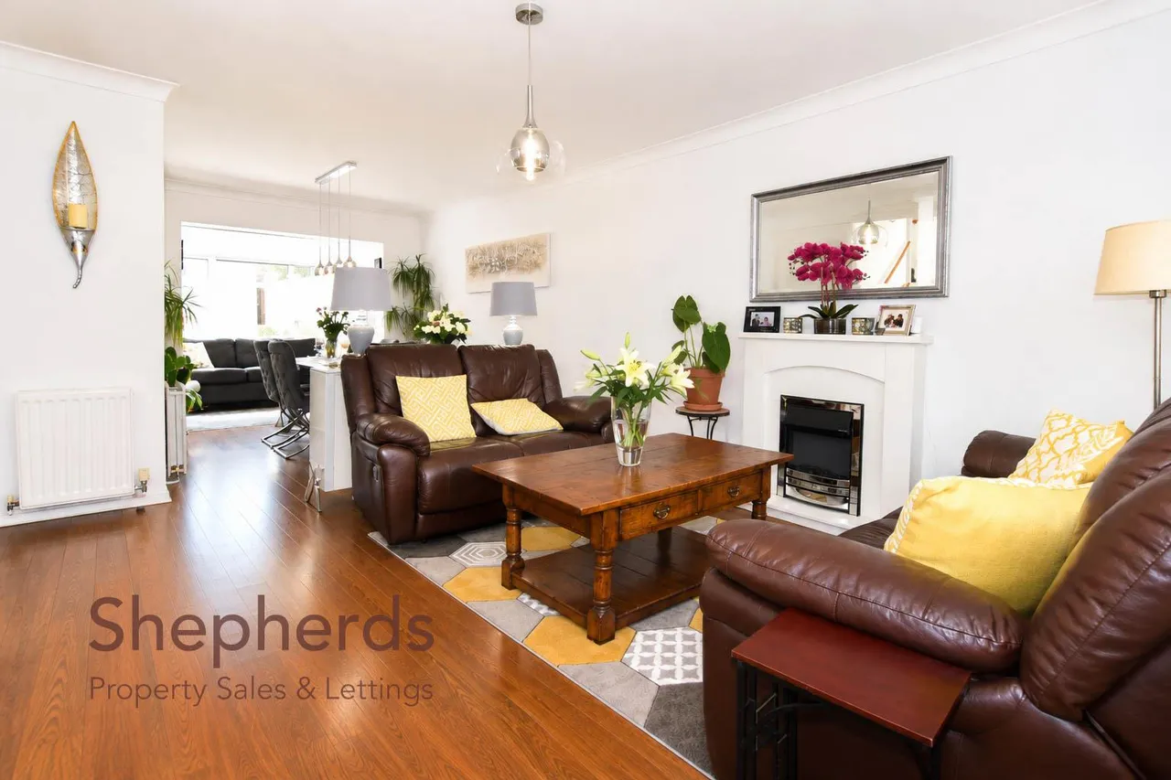 Fleming Close, West Cheshunt, EN7, photo 2