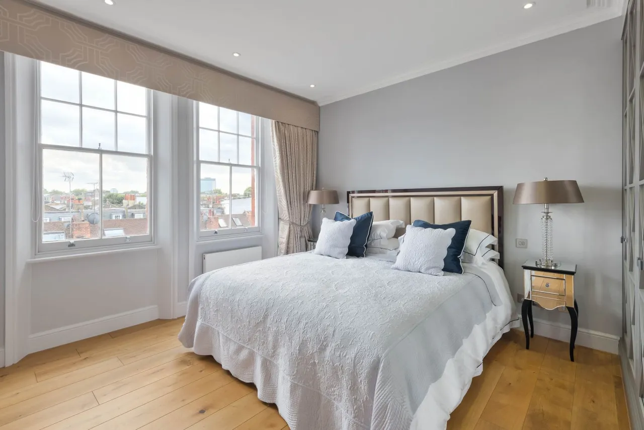 Abingdon Mansions, Pater Street, Kensington, London, W8 6AB, photo 7