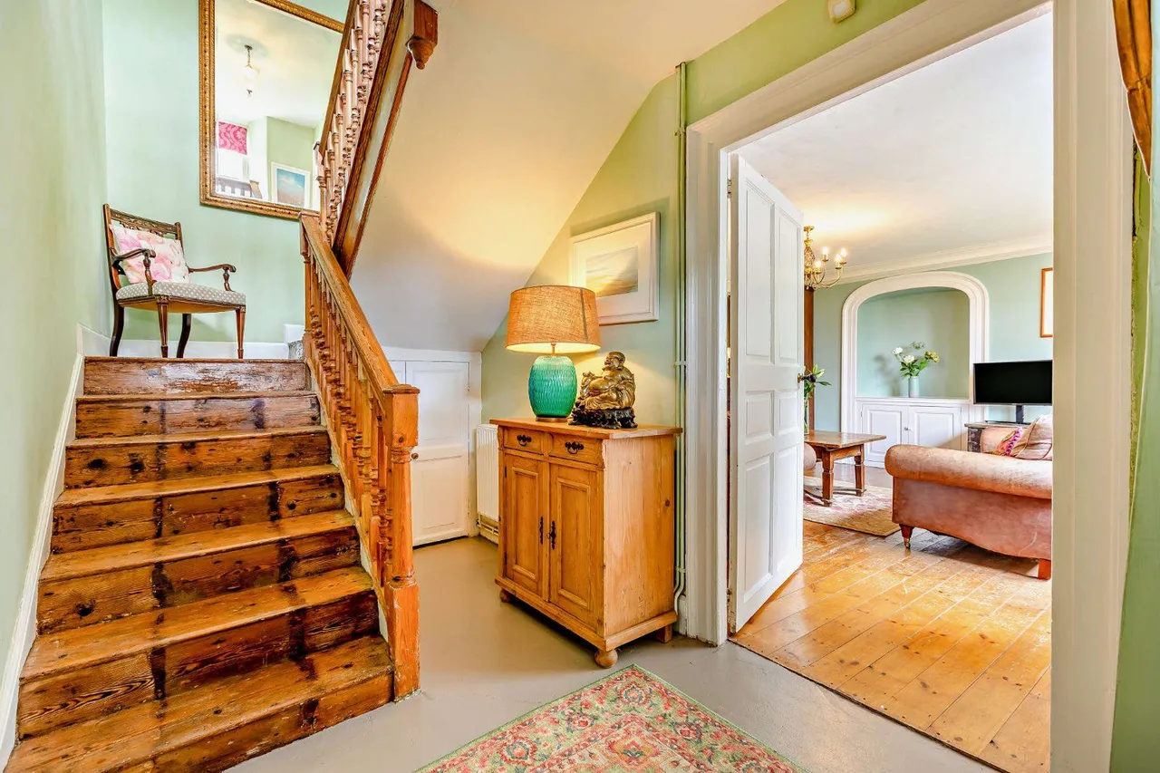Aveton Gifford, Kingsbridge, Devon, TQ7 4NE, photo 5