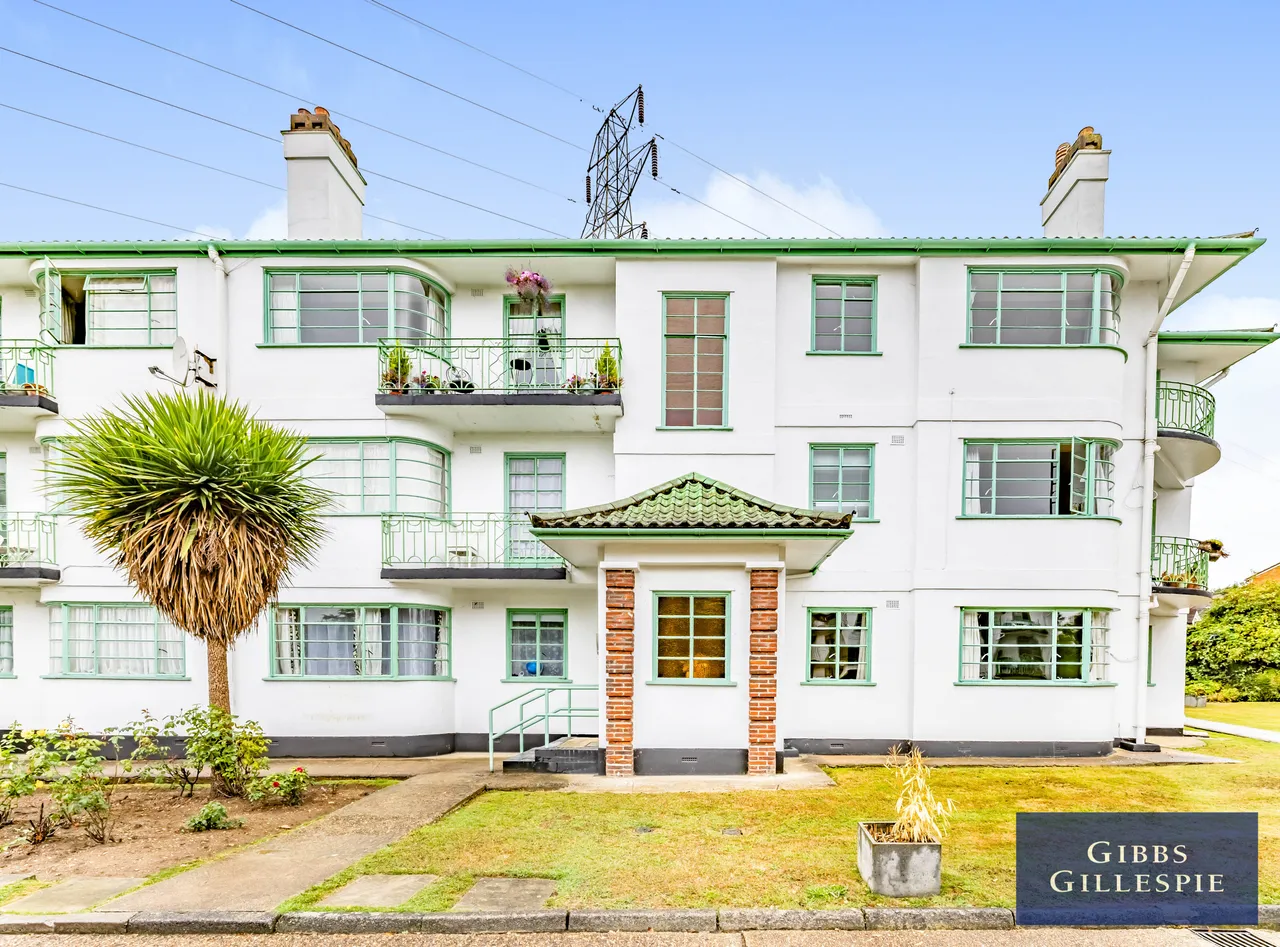 Capel Gardens, Pinner Fees Apply, HA5, photo 11