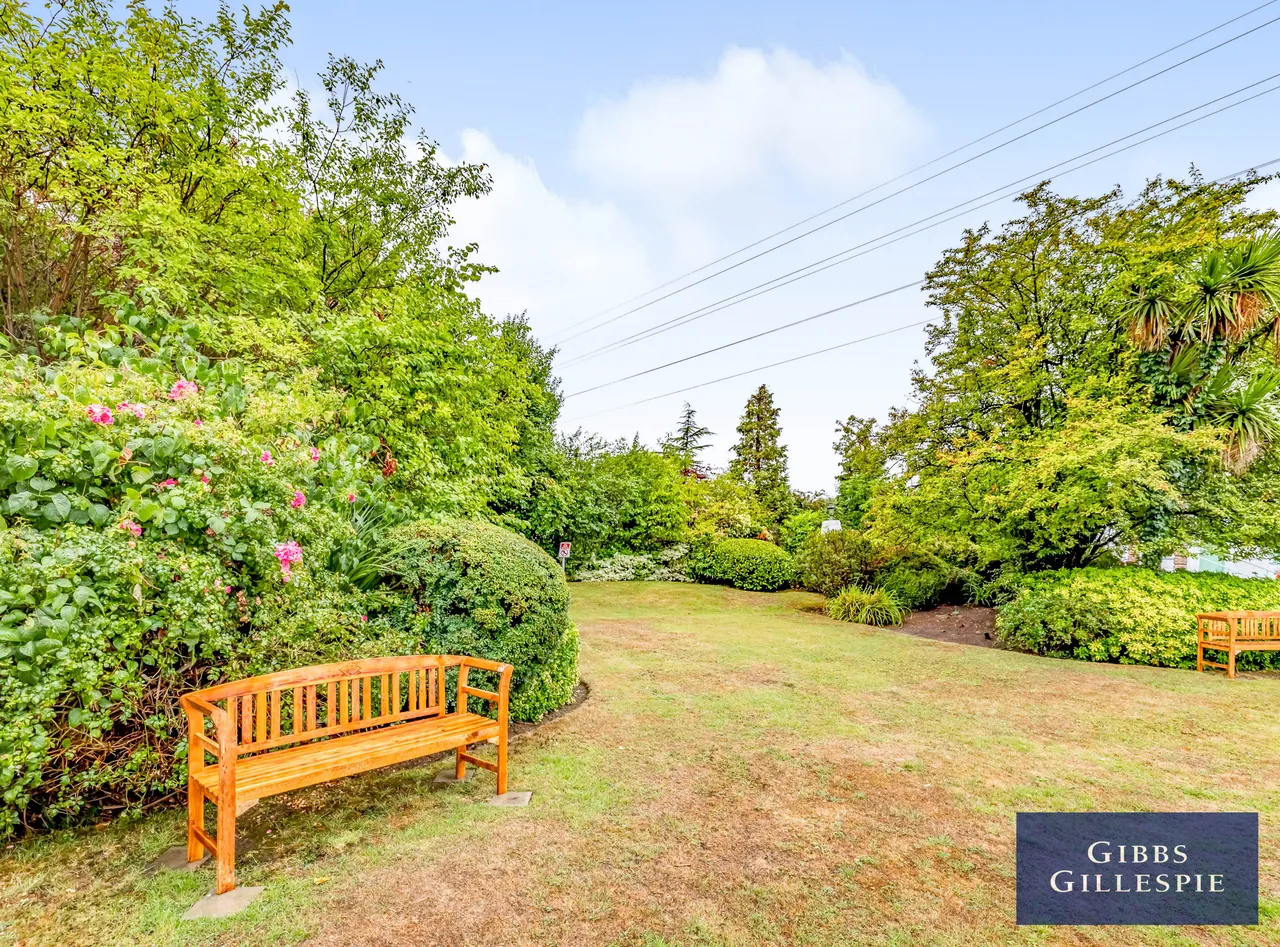 Capel Gardens, Pinner Fees Apply, HA5, photo 20