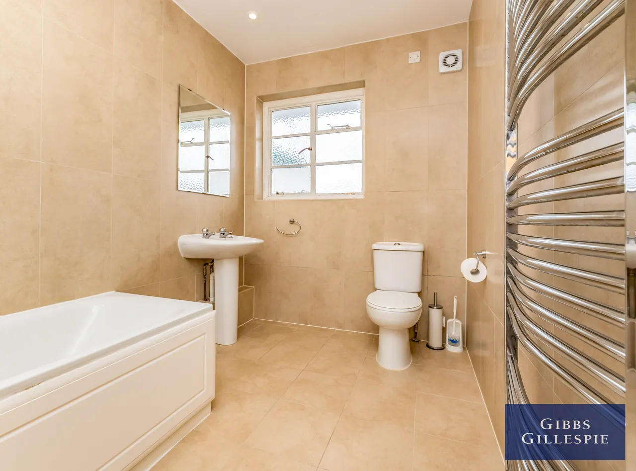 Capel Gardens, Pinner Fees Apply, HA5, photo 16