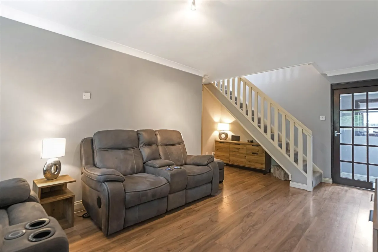 Drumnessie Court, Cumbernauld, Glasgow, North Lanarkshire, G68, photo 5