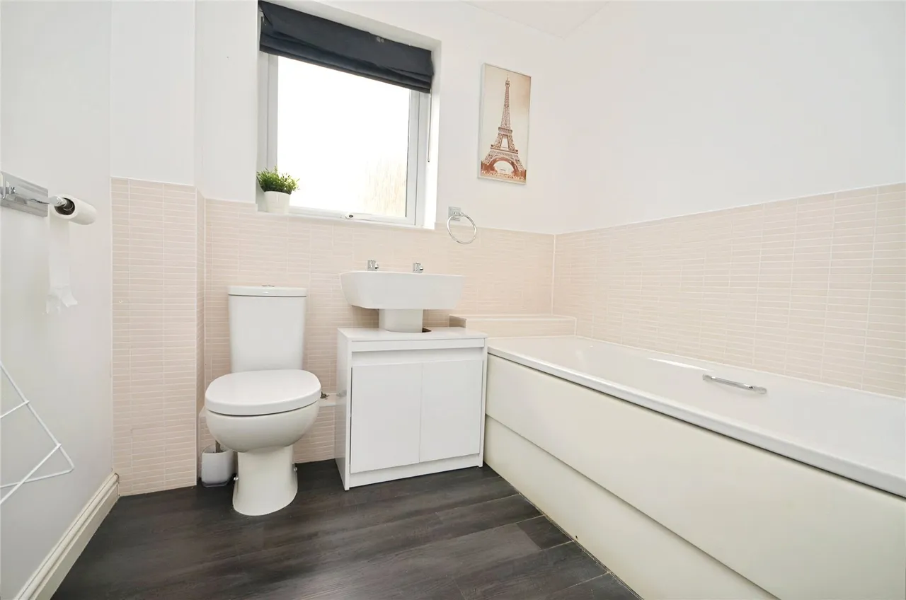 Torino Way, South Ockendon, Essex, RM15, photo 9