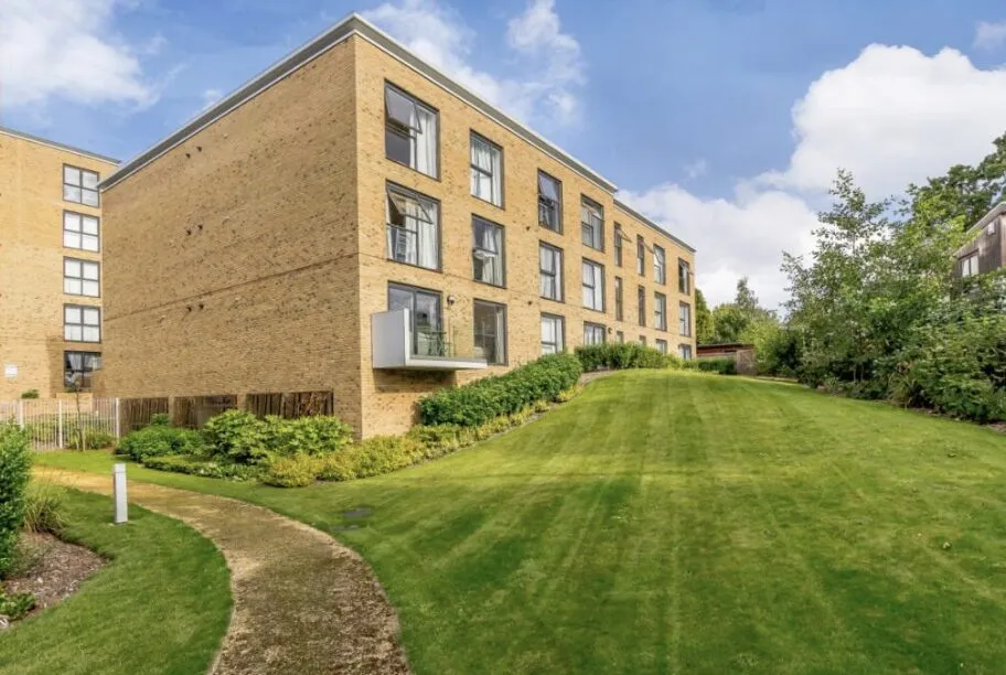 Zodiac Close, Gemini Court, HA8, photo 9