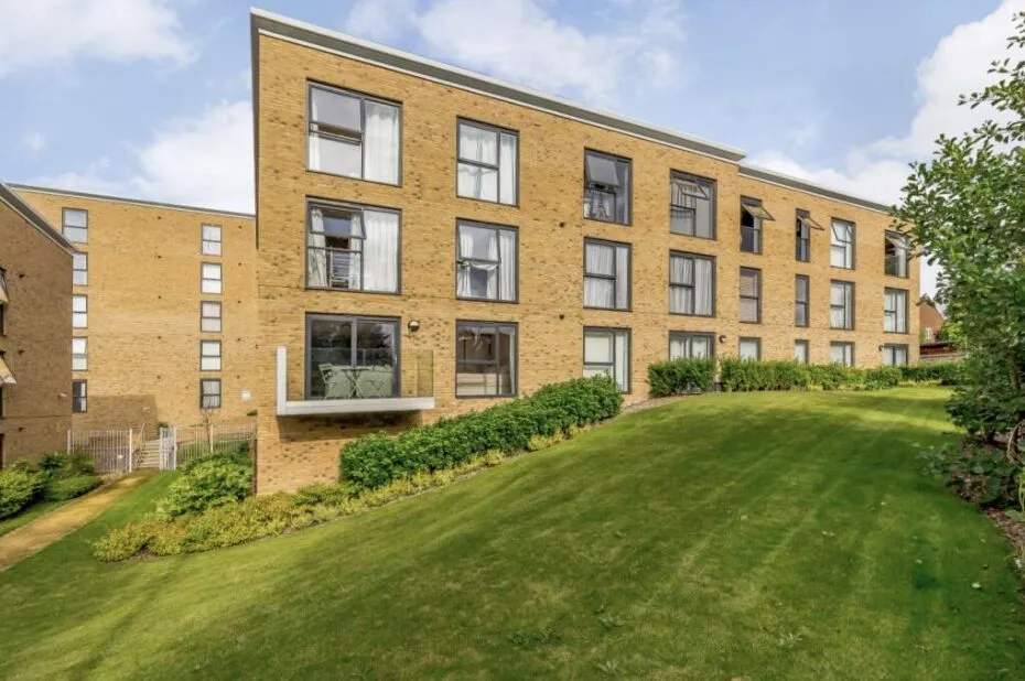 Zodiac Close, Gemini Court, HA8, photo 10
