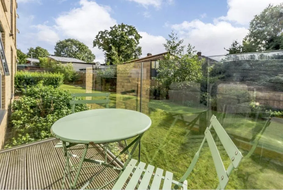 Zodiac Close, Gemini Court, HA8, photo 5