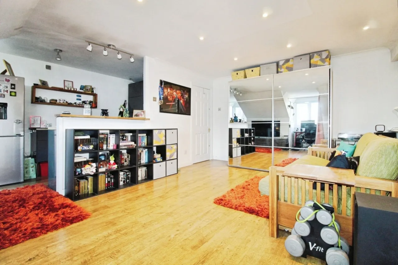 flat for sale, River Meads, St Margarets, SG12