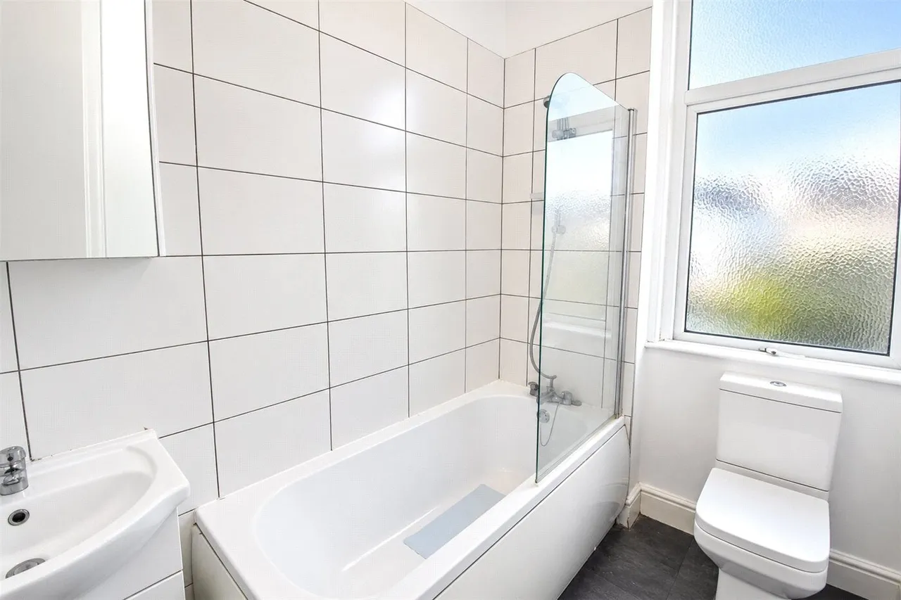 Southview Drive, Westcliff-on-Sea, SS0, photo 12