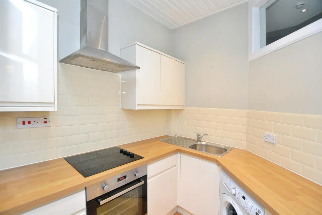 Comely Bank Row, Stockbridge, EH4, photo 6