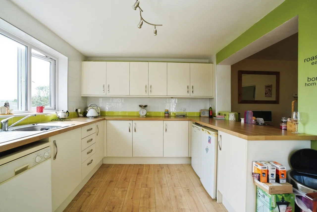 Celia Heights, Bodmin, PL31, photo 8