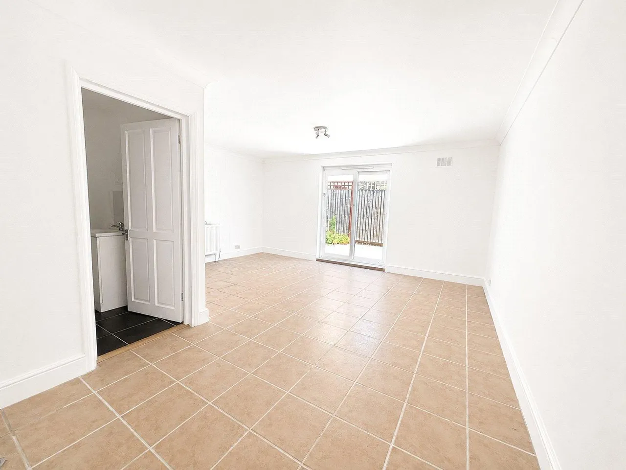 Muirkirk Road, London, SE6, photo 9