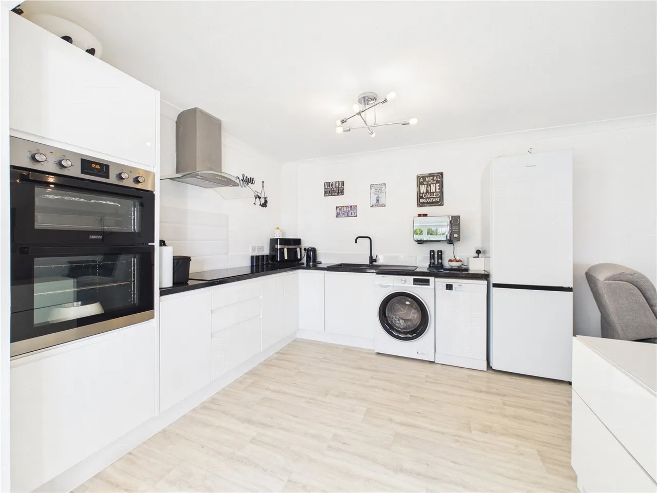 Crowden Crescent, Tiverton, Devon, EX16, photo 4