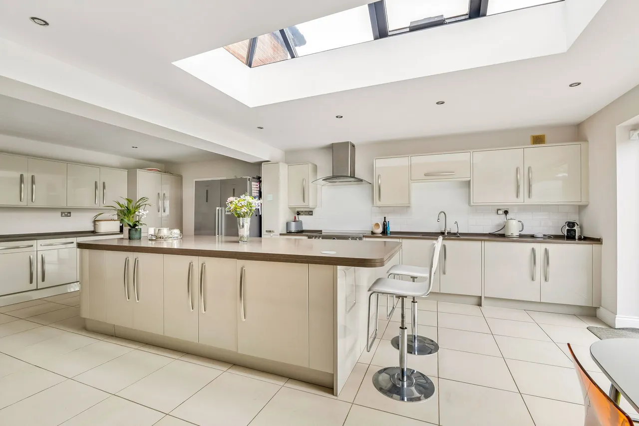 Butlers Court Road, Beaconsfield, HP9, photo 9