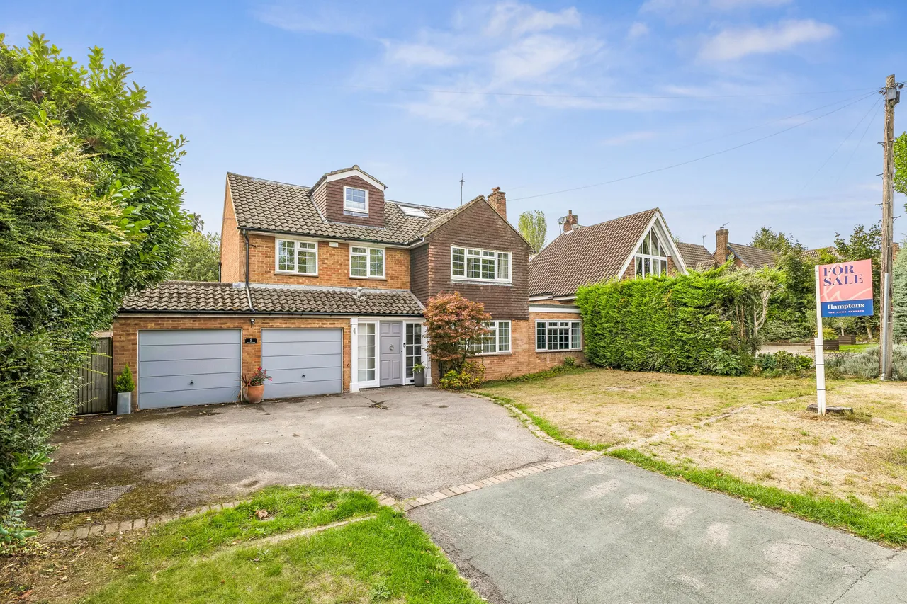 5 bed house for sale — Butlers Court Road, Beaconsfield, HP9