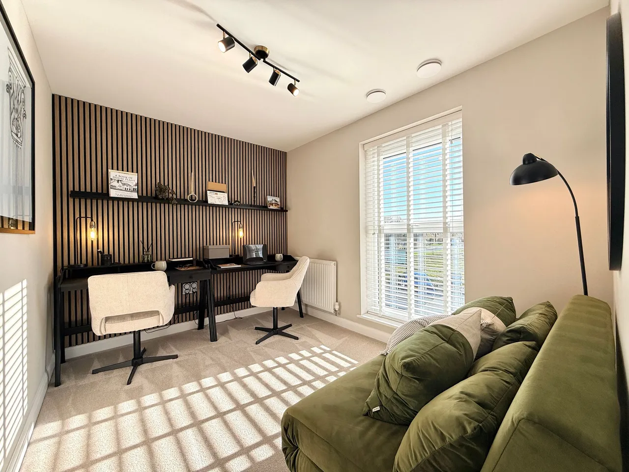 Honeymans Helm, Highworth, SN6, photo 16