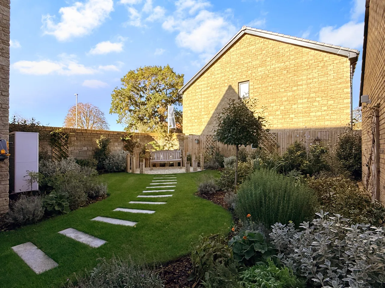 Honeymans Helm, Highworth, SN6, photo 20