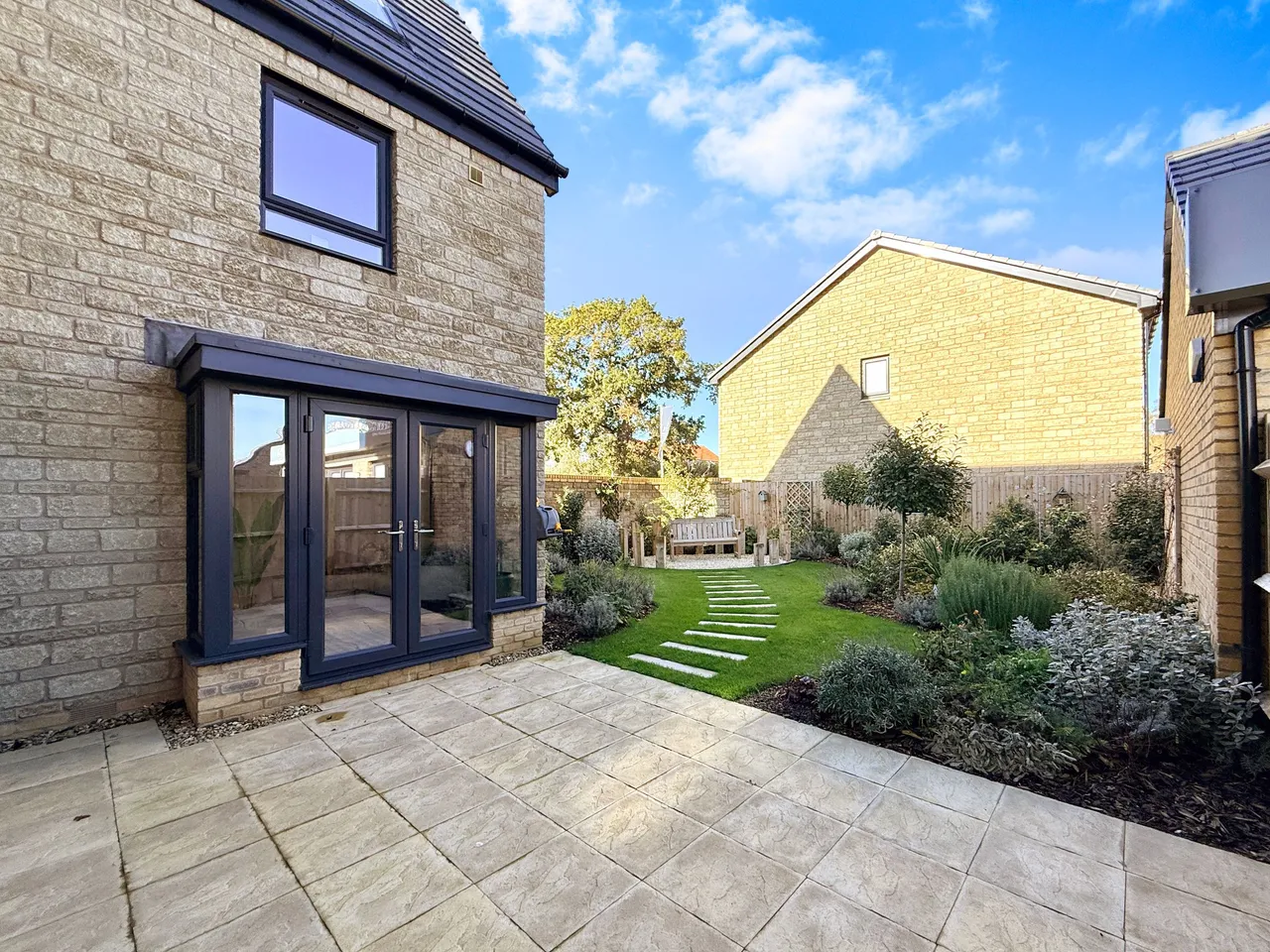 Honeymans Helm, Highworth, SN6, photo 21