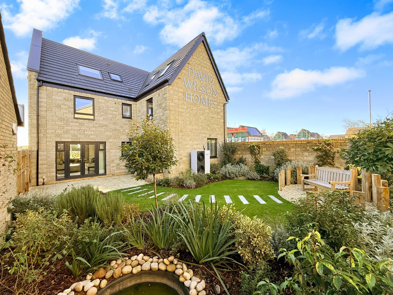 Honeymans Helm, Highworth, SN6, photo 22