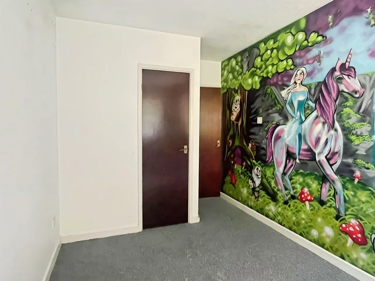 Yewberry Lane, Newport, NP20, photo 14