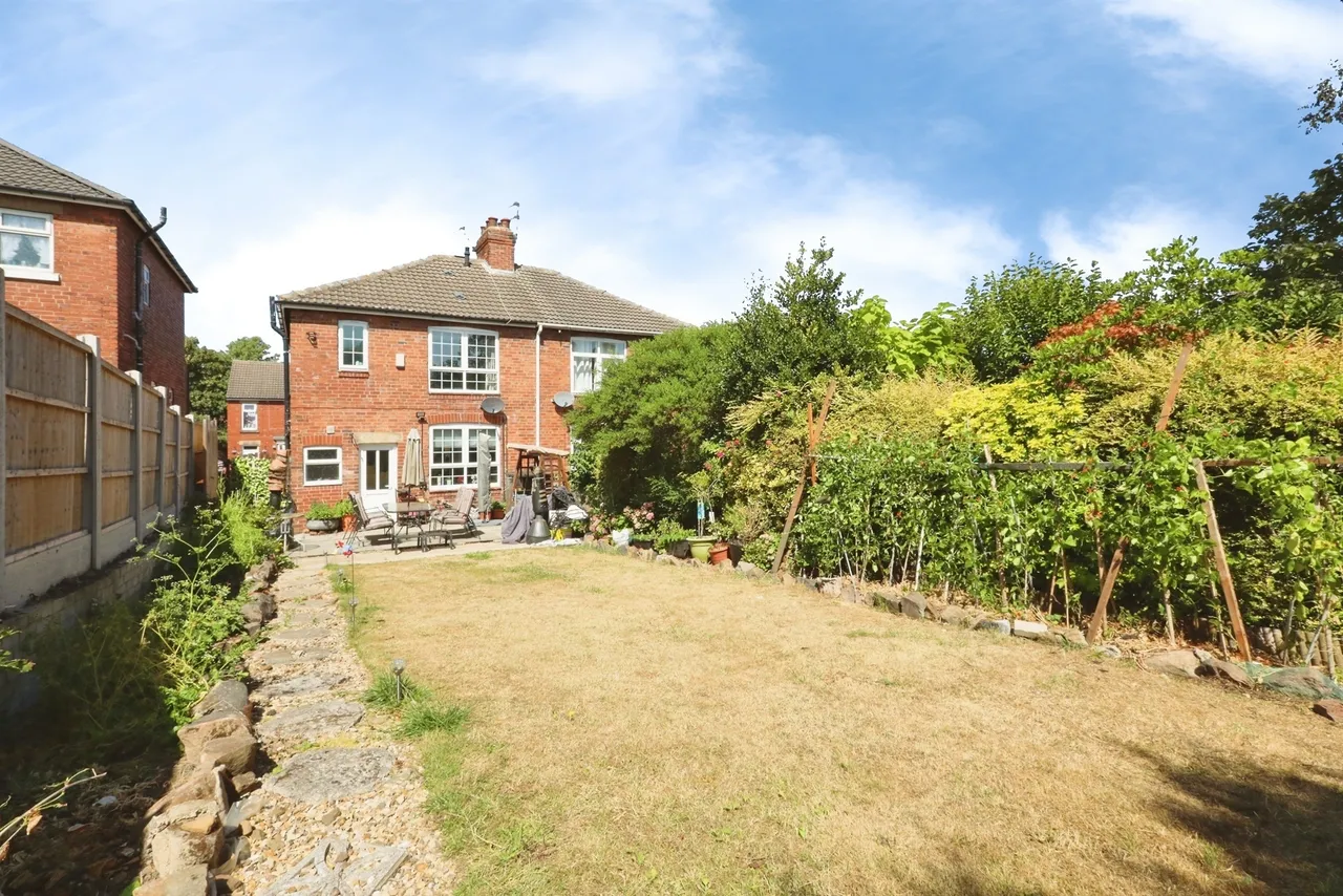 Manor Road, Swinton, Mexborough, photo 4