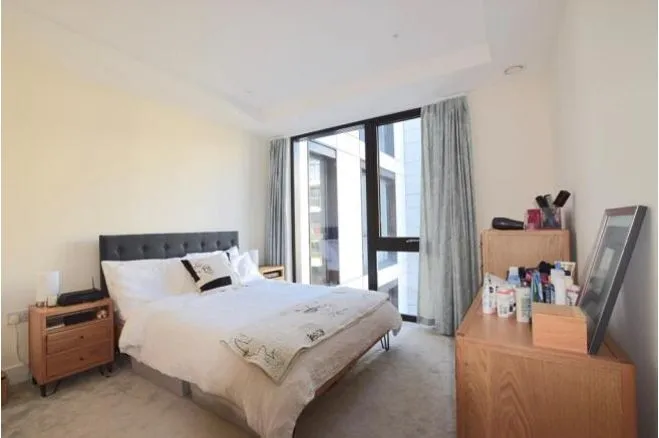 36 Knaresborough Drive, Wandsworth, photo 7