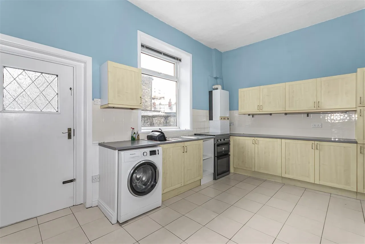 Peel Brow, Ramsbottom, Bury, BL0 0AU, photo 5