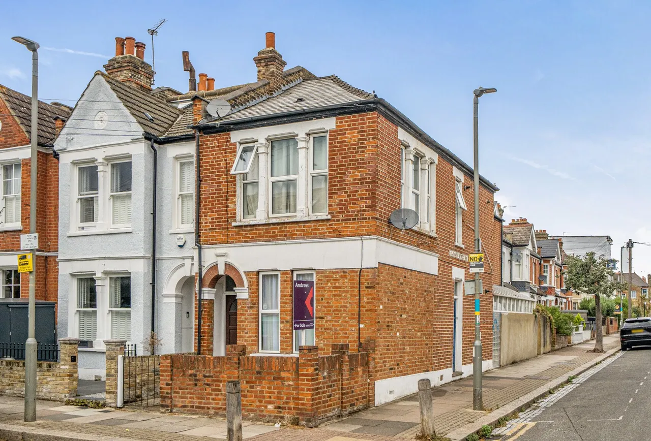 1 bed flat for sale — Lavenham Road, London, SW18 5EZ
