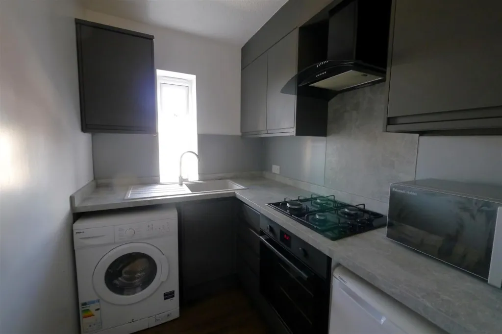 Rowalands Rd, Worthing, BN11, photo 3