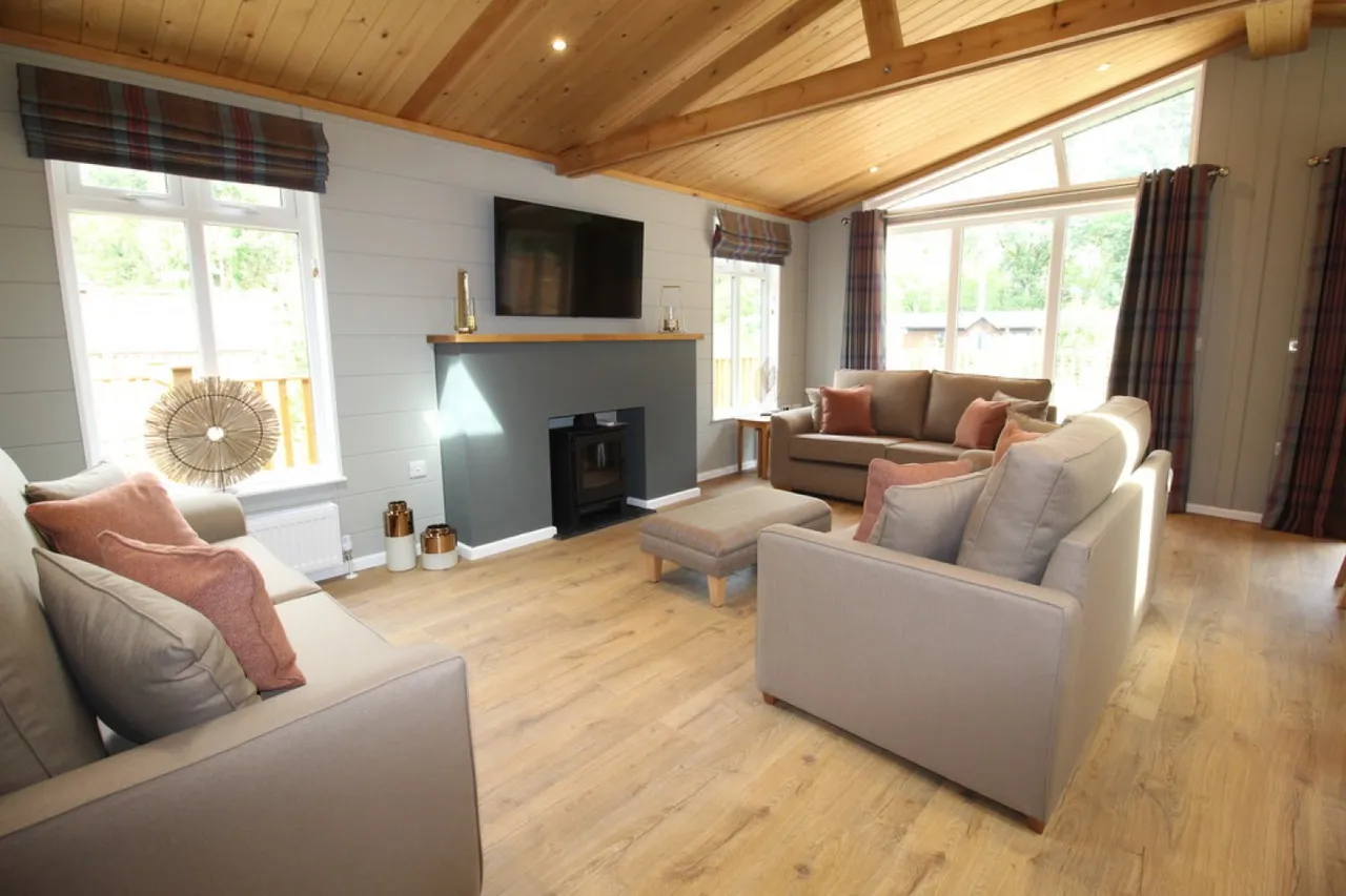 Aspen Corner, Brokerswood Holiday Park, Brokerswood, photo 4