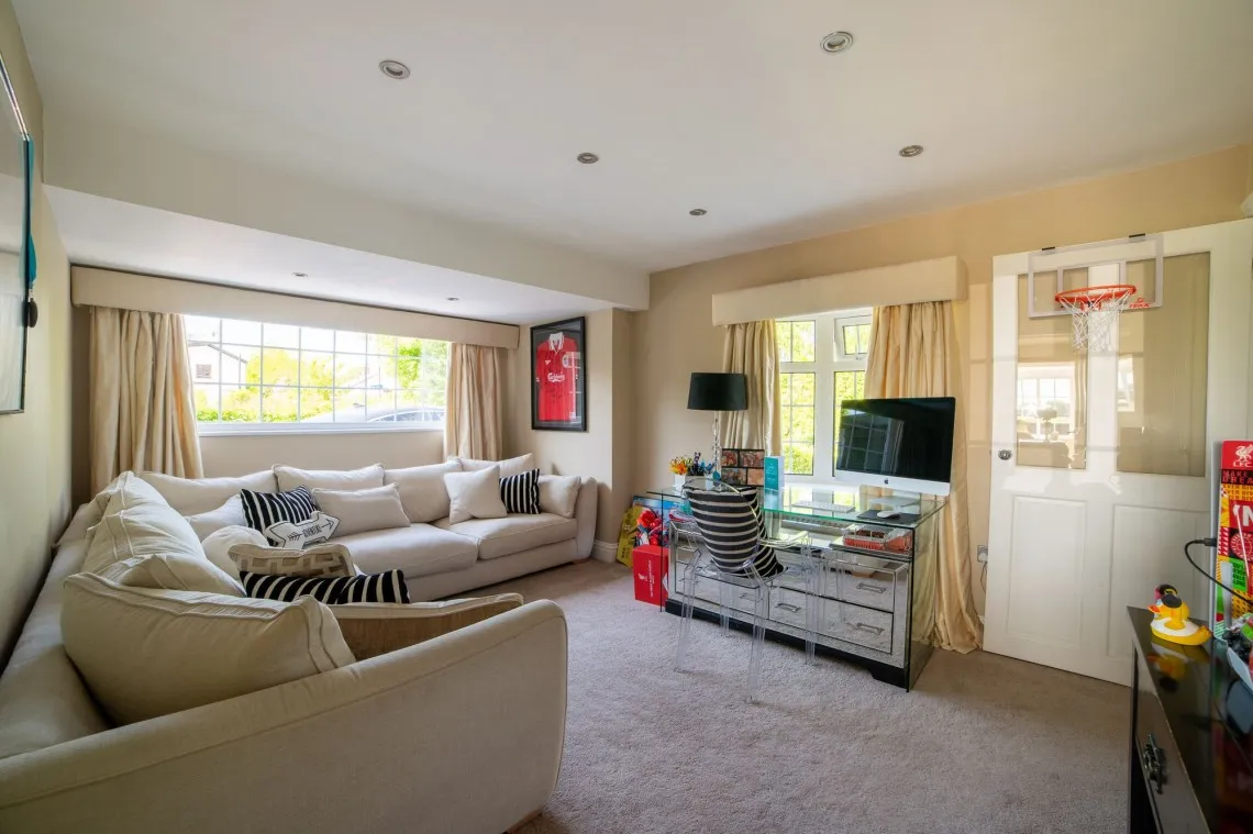 Morris Lane, Halsall, L39, photo 11
