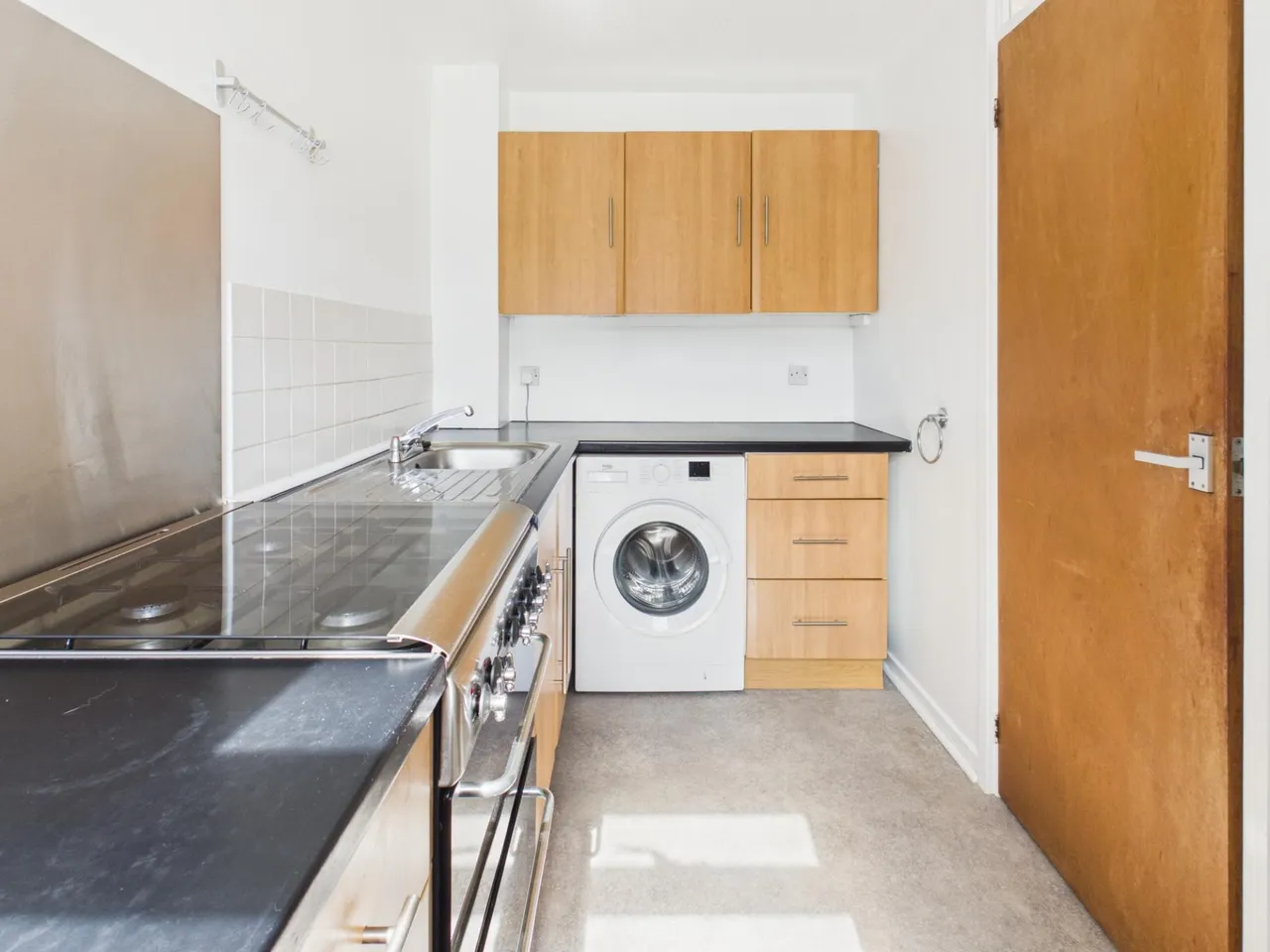 Titchfield Close, Tadley, RG26, photo 2